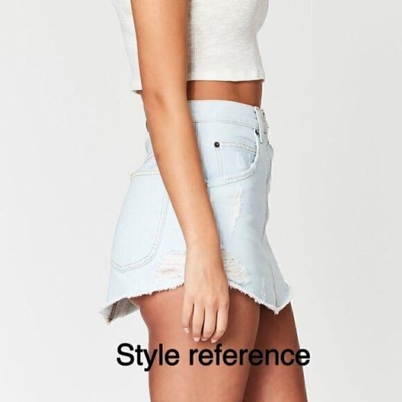 Carmar Avery Beatrice Zip Front Denim Skirt Sz 27 - Picture 4 of 14